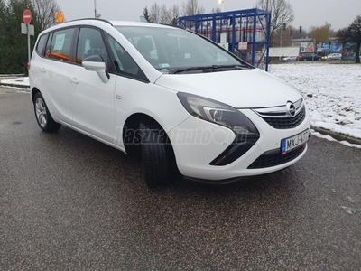 OPEL ZAFIRA TOURER 1.8 Selection Első tulaj. Mo-i. Végig szervizelt. Parkradar.Tempomat.Gyári Bluetooth.USB