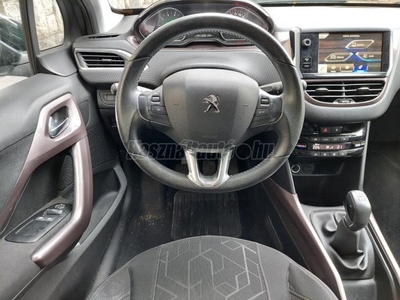 PEUGEOT 2008 1.2 VTi PureTech Active / Mo-i!/ 1.Tulaj!/ 51eKm/ Gyári fény!/ Vezetett SZK!/