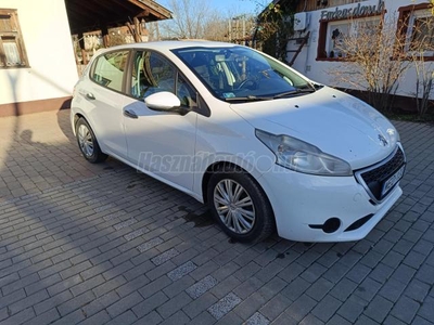 PEUGEOT 208 1.4 HDi Van