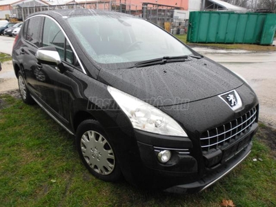 PEUGEOT 3008 1.6 HDi Premium MEGKIMÉLT//KLÍMÁS