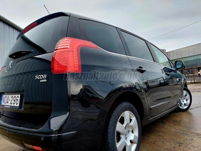 PEUGEOT 5008 1.6 e-HDi Active 2TR Euro5. 5szem. automata. 165ekm