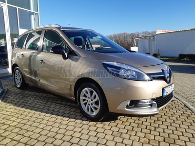 RENAULT GRAND SCENIC Scénic 1.6 dCi Limited Stop&Start Mo-i 1 Tulaj ! 49.000 KM ! SÉRÜLÉSMENTES GYÁRI FÉNY !