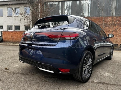 RENAULT MEGANE 1.5 Blue dCi Intens