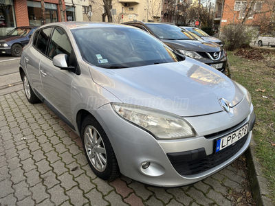 RENAULT MEGANE 1.5 dCi Privilege