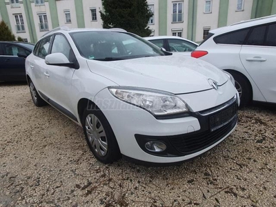 RENAULT MEGANE Grandtour 1.6 Advantage