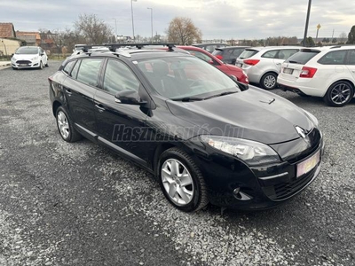 RENAULT MEGANE Grandtour 1.6 Expression EURO5 Végig vezetett sz.könyv! 1 tulaj! TomTom Navi!