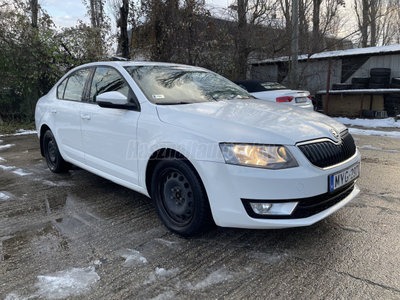 SKODA OCTAVIA 1.2 TSI Active