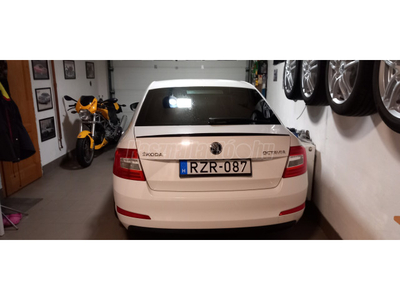 SKODA OCTAVIA 1.6 CR TDI Active