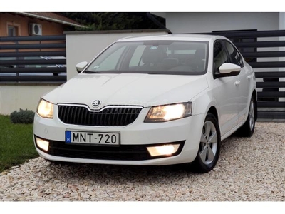 SKODA OCTAVIA 1.6 CR TDI Ambition Magyaro! Végig Szervizkönyves! Friss Szerviz!