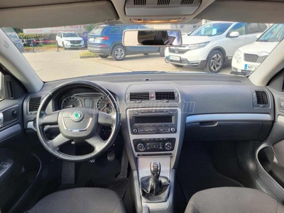 SKODA OCTAVIA 1.6 CR TDI Elegance DPF