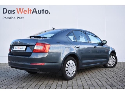 SKODA OCTAVIA 1.6 CR TDI Style DSG