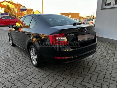 SKODA OCTAVIA 1.6 CR TDI Style GARANCIÁVAL!