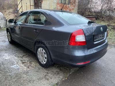 SKODA OCTAVIA 1.8 TFSI Ambition