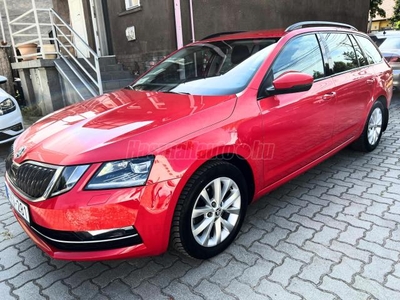 SKODA OCTAVIA Combi 1.6 CR TDI Style DSG MAGYAR ! NAVIGÁCIÓ ! TELJES LED ! HOLTTÉR FEL. ! ÁFÁS !