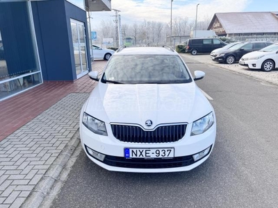 SKODA OCTAVIA Combi 1.6 CR TDI Style M.o-i!