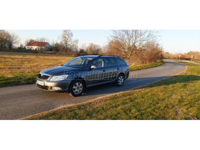 SKODA OCTAVIA Combi 1.8 TFSI Elegance