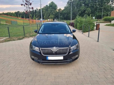 SKODA SUPERB 2.0 TDI SCR Style DSG