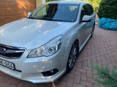 SUBARU LEGACY 2.5 Comfort CVT