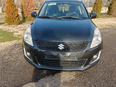 SUZUKI SWIFT 1.2 GL LED AC ESP