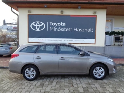 TOYOTA AURIS Touring Sports 1.8 HSD Active (Automata)