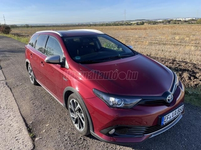 TOYOTA AURIS Touring Sports 1.8 HSD Freestyle (Automata)