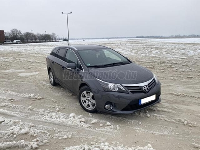 TOYOTA AVENSIS Wagon 2.0 D-4D Platinum 266E KM!Friss Műszaki!1 ÉV Garancia!!!