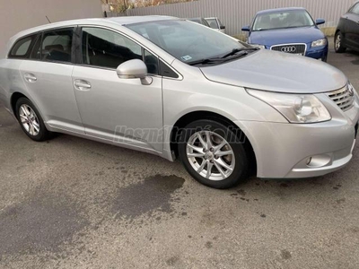 TOYOTA AVENSIS Wagon 2.0 D-4D Premium