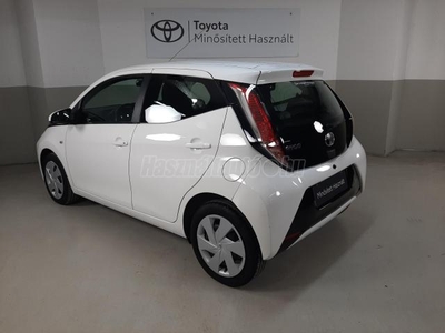 TOYOTA AYGO 1.0 x-play+touch MAGYAR-1TULAJ-SZERVIZKÖNYV-GARANCIA