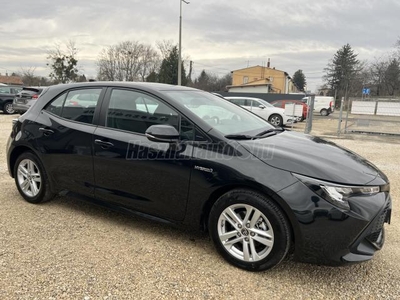 TOYOTA COROLLA 1.8 Hybrid Comfort Business e-CVT