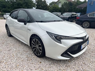 TOYOTA COROLLA 2.0 Hybrid Executive e-CVT 1 TULAJ-VÉGIG SZERVIZELT-GARANCIA