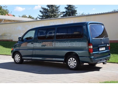 TOYOTA HI-ACE Hiace 2.5 D4-D Combi Long