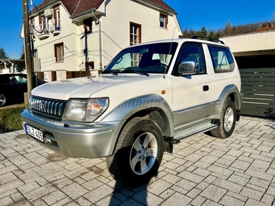 TOYOTA LAND CRUISER 3.0 TD KJ 90