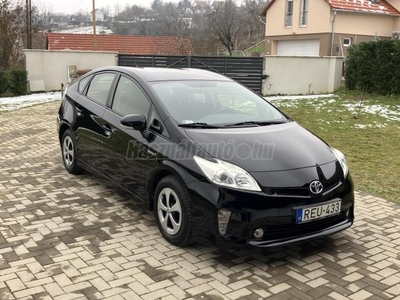 TOYOTA PRIUS 1.8 HSD Premium (Automata)