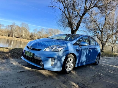 TOYOTA PRIUS PLUG-IN 1.8HSD (Automata) /Friss nagyszervíz!!!/ Gyári katalizátor védelem/Félbőr/Tempo