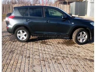 TOYOTA RAV 4 Rav4 2.2 D-4D 4x4