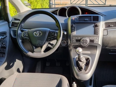 TOYOTA VERSO 1.8 Active TSS [7 személy]