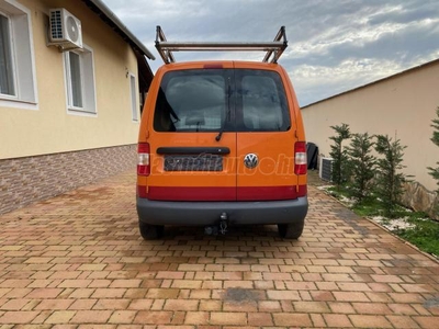 VOLKSWAGEN CADDY 2.0 TDI DPF Tempomat. vonóhorog