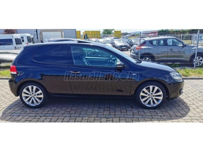 VOLKSWAGEN GOLF VI 2.0 TDI Highline DSG Match ed. szinte full extra. friss szerviz és vezérlés