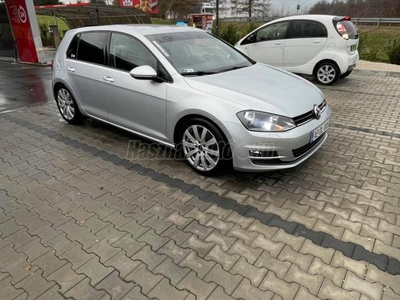 VOLKSWAGEN GOLF VII 1.4 TSi BMT Trendline