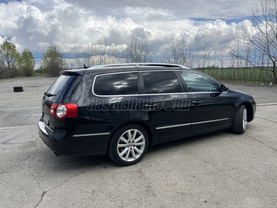 VOLKSWAGEN PASSAT VI Variant 3.2 V6 FSI Highline 4Motion DSG