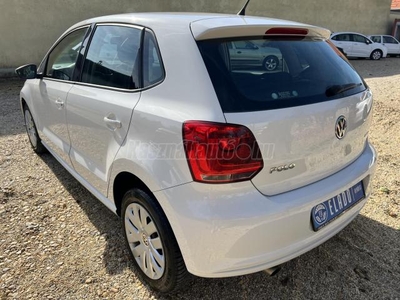 VOLKSWAGEN POLO 1.4 85 Comfortline OLASZ ROZSDAMENTES! SZERVIZKÖNYV! GYÁRI ÁLLAPOT! GARANCIA