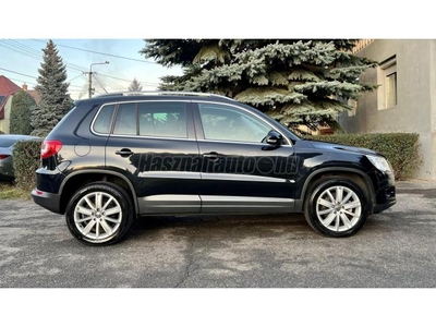 VOLKSWAGEN TIGUAN 2.0 CR TDI Sport&Style PANORÁMATETŐ/18-AS ALU/170LE/KÉZIVÁLTÓ/AUT.PARKOLÁS/ÜLÉSFŰTÉS/LIMITED EDITION/SP