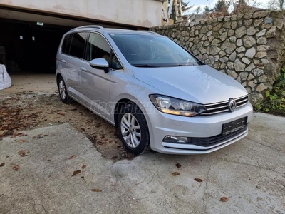 VOLKSWAGEN TOURAN 2.0 TDI BMT SCR Highline Manuális valtó! Sérülésmentes újszerű állapotban