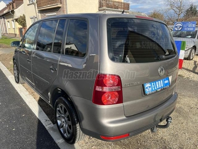 VOLKSWAGEN TOURAN Cross1.9 PD TDi DPF 7 SZEMÉLY! MAGYARORSZÁGI! AZONNAL VIHETŐ! FRISSEN SZERVIZELVE!