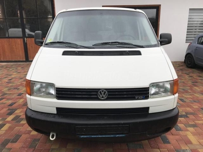 VOLKSWAGEN TRANSPORTER T4 2.5 7DH 1T2 Friss műszaki!Friss szervíz!Gyári állapot!Vonóhorog!