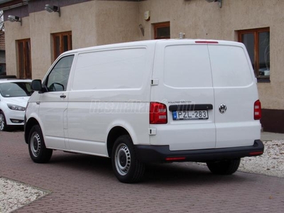 VOLKSWAGEN TRANSPORTER T6 2.0 tdi SCR BMT RT FOGLALÓZVA!