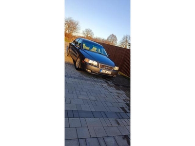 VOLVO S80 2.4 D