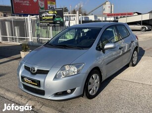 Toyota Auris 1.33 Végig Sz.könyv! Megkímélt!