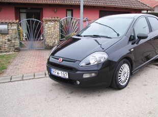 Fiat Punto Evo 1.4 Mair Dynamic 2010-Es Modell....