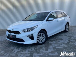 KIA CEE'D SW 1.6 CRDI EX Prémium Multimédia.Sáv...